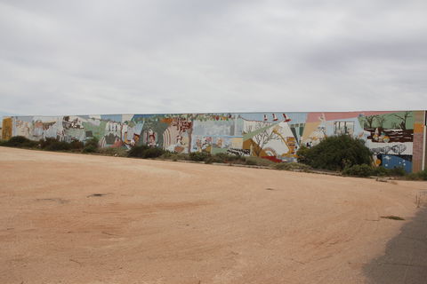 Berri Community Mural - Accommodation Main Beach 0