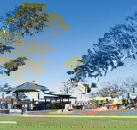 Eddie Santaguiliana Way - Accommodation Main Beach