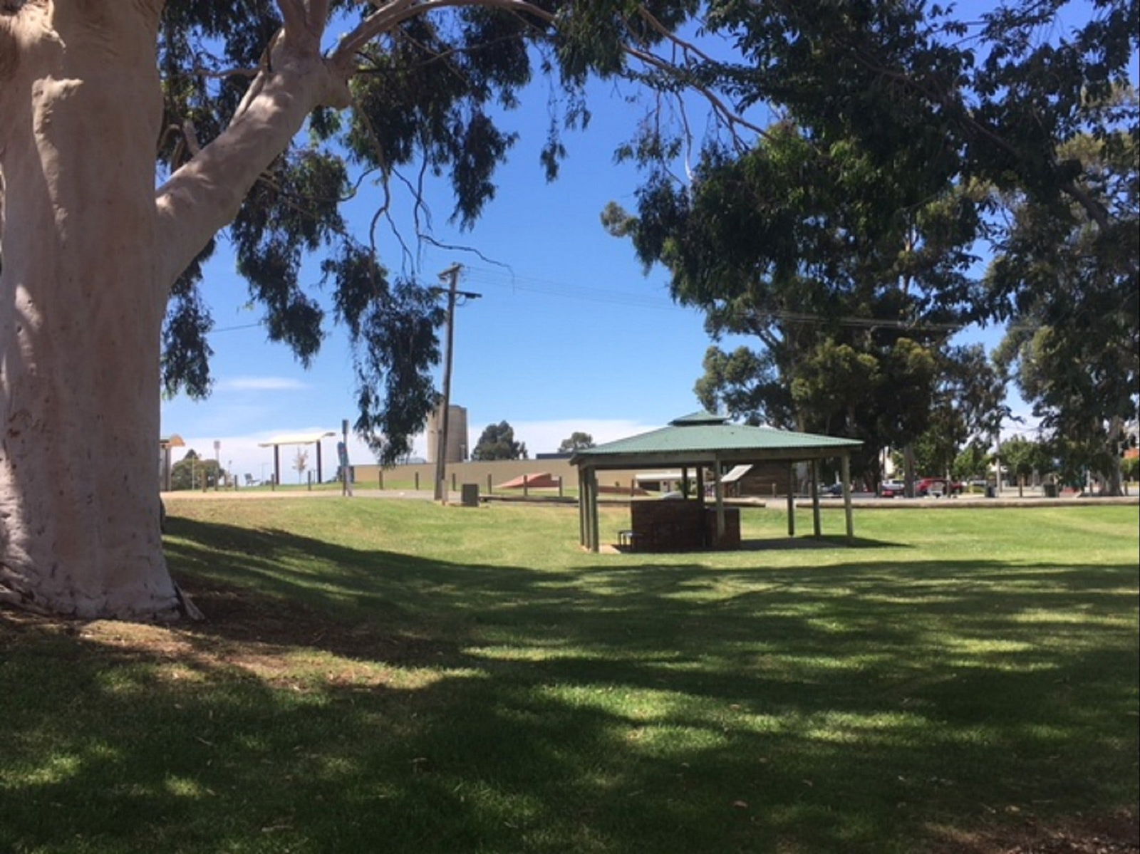  Accommodation Main Beach
