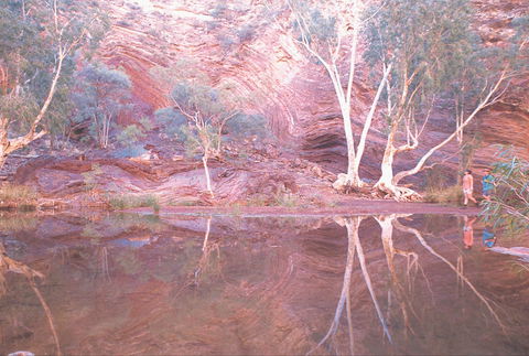 Hamersley Gorge - Accommodation Main Beach 1