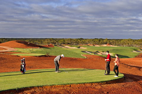 Kalgoorlie Golf Course - Accommodation Main Beach 0