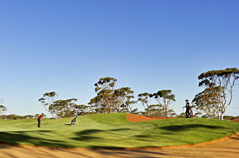 Kalgoorlie Golf Course - Accommodation Main Beach 1