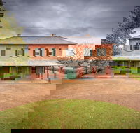 Rouse Hill Estate - Accommodation Main Beach