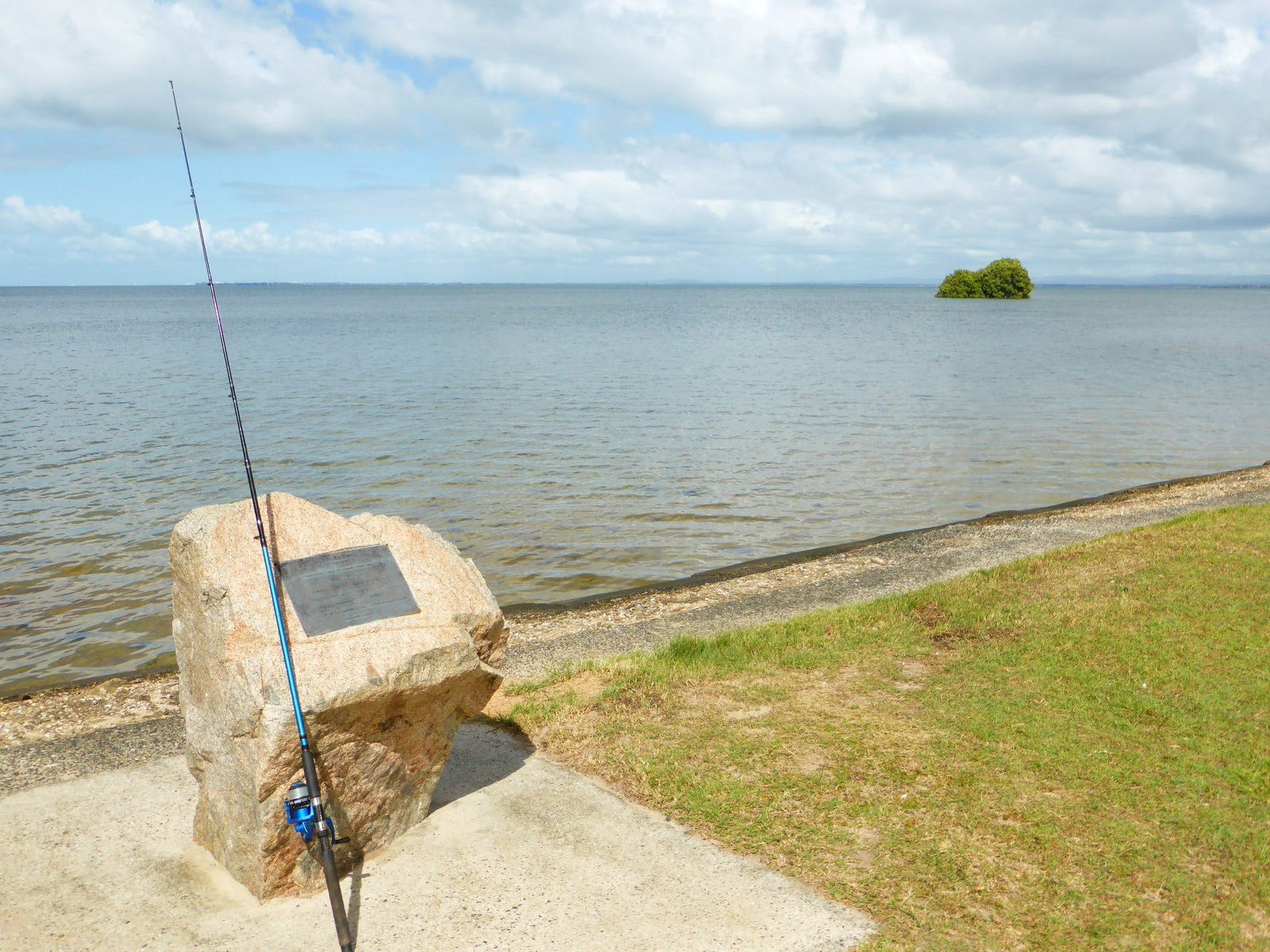 Ningi QLD Accommodation Main Beach