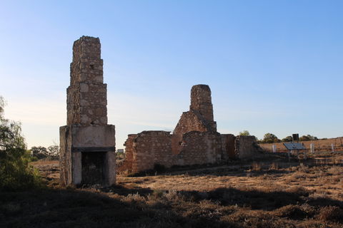 Napper's Ruins - Accommodation Main Beach 0