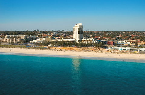 Scarborough Beach - Accommodation Main Beach 0