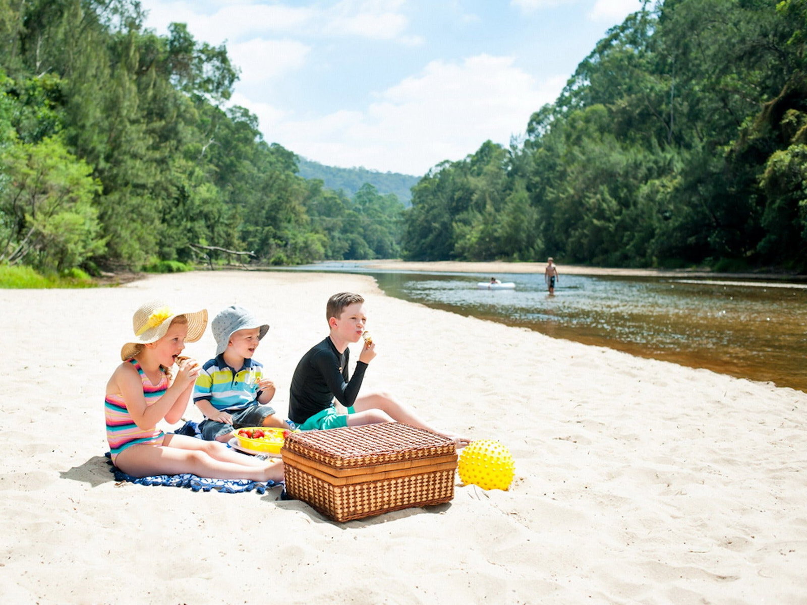 Upper Colo NSW Accommodation Main Beach