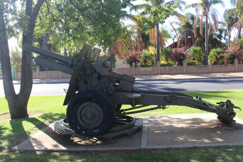 War Gun Trophy - Accommodation Main Beach 1