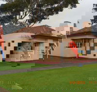 Alton Gallery Echuca - Accommodation Main Beach