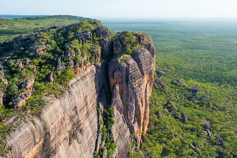 Jabiru 60 Minute Scenic Flight - Accommodation Main Beach 5
