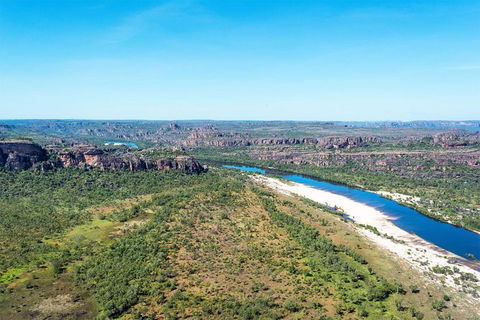 Jabiru 60 Minute Scenic Flight - Accommodation Main Beach 1
