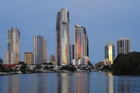 Romantic Gondola Dinner Cruise For Two - Accommodation Main Beach 6