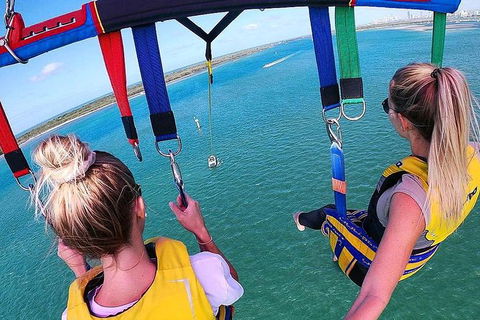 Gold Coast Parasailing - Solo, Tandem, Triple - Accommodation Main Beach 1
