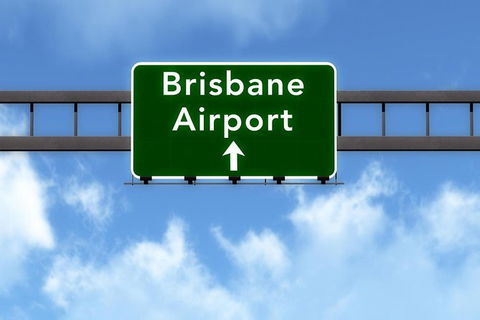 Private Airport Transfer To Brisbane Airport (BNE) From North Gold Coast 1-6 Pax - Accommodation Main Beach 1