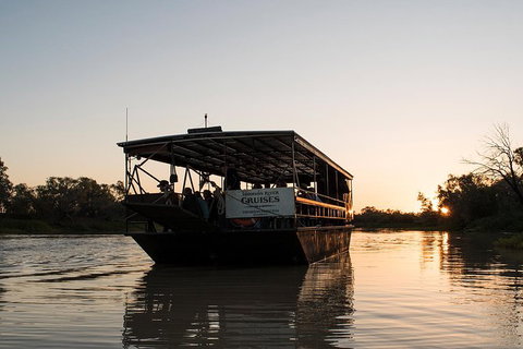 Starlights Cruise Experience - Accommodation Main Beach 4