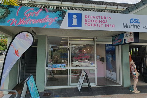 Reef & Whitehaven Landing - Accommodation Main Beach 3