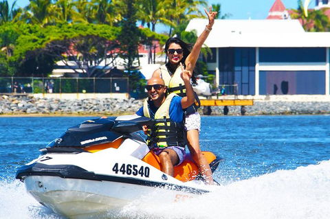 Jet Ski And Parasailing Package - Accommodation Main Beach 4