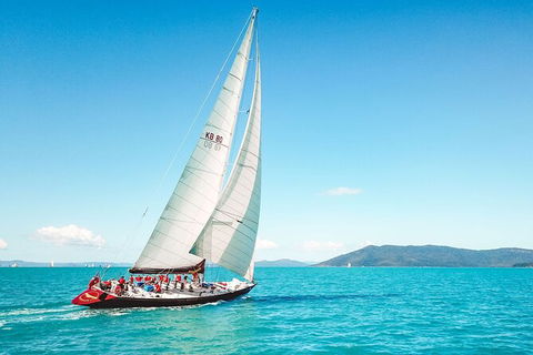 4 Day And 3 Night Whitsunday Maxi Sailing Adventure On Condor - Accommodation Main Beach 0