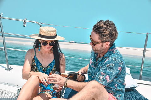 5 Night Bareboat Onboard Cattitude - Accommodation Main Beach 5