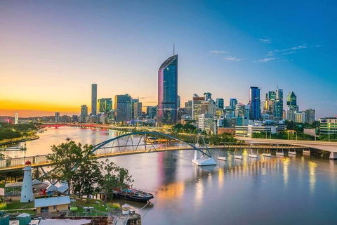 Brisbane Airport Transfers : Brisbane To Brisbane Airport BNE In Luxury Van - Accommodation Main Beach 6