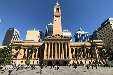 Brisbane Airport Transfers : Brisbane To Brisbane Airport BNE In Luxury Car - Accommodation Main Beach 4