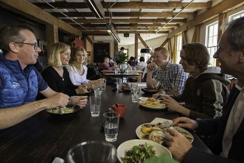 3.5 Hours Walking Guided Tour Of Launceston Highlights - Accommodation Main Beach 1
