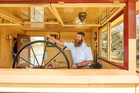 6 Night Upper Murray All The River Run Cruise - PS Emmylou - Accommodation Main Beach 2