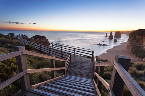 LGBT+ Friendly 3 Day Private Tour Great Ocean Road + Phillip Island - Accommodation Main Beach 2