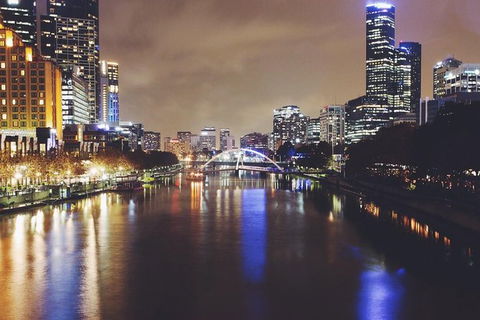 Arrival Private Transfers: Melbourne Airport MEL To Melbourne In Business Car - Accommodation Main Beach 7