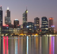 Hire Photographer Professional Photo shoot - Perth - Accommodation Main Beach