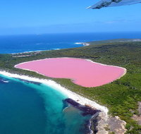 Lake Hillier-Middle Island Scenic Flight from Esperance - Accommodation Main Beach