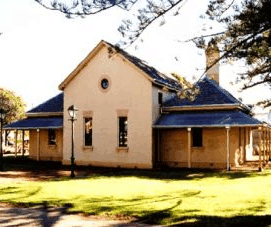 Historic Courthouse - Accommodation Main Beach
