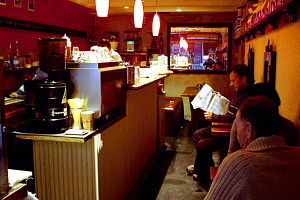 Aix Cafe Creperie Salon - Accommodation Main Beach 0