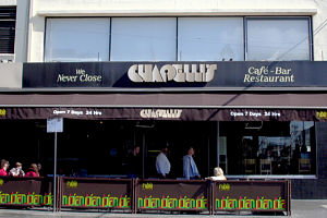 Chapelli's - Accommodation Main Beach 0
