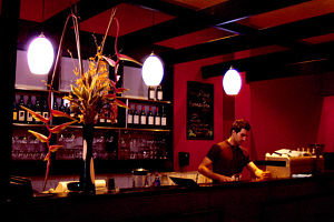 Gallery 324 - Accommodation Main Beach 0