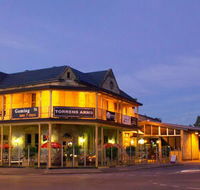 Torrens Arms Hotel - Accommodation Main Beach