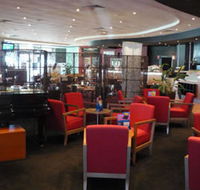 Forest Lake Hotel - Accommodation Main Beach