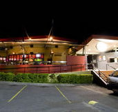 Fitzy's Hotel - Accommodation Main Beach