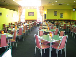 Bremen Hotel - Accommodation Main Beach 1