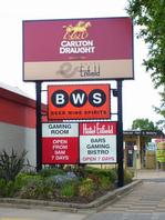 Enfield Hotel - Accommodation Main Beach 2