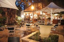 The Daniel O'Connell - Accommodation Main Beach 2