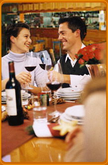 Lower Light Hotel - Accommodation Main Beach 2