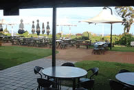 Eagle Heights Hotel - Accommodation Main Beach 2