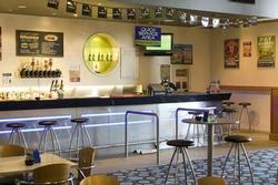 Fountain Gate Hotel - Accommodation Main Beach 1