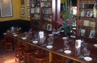 Finn MacCools - Accommodation Main Beach 3