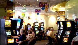 Midway Tavern - Accommodation Main Beach 3