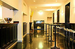 Collins Quarter - Accommodation Main Beach 3