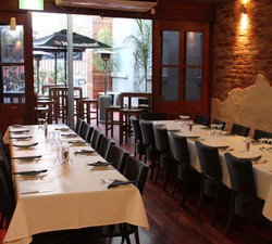 Seven Stars Hotel - Accommodation Main Beach 2