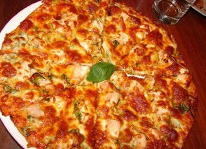 Annies Pizza & Restaurant - Accommodation Main Beach 3