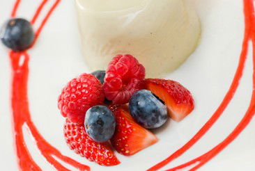 Gusto Riverfront Restaurant - Accommodation Main Beach 0